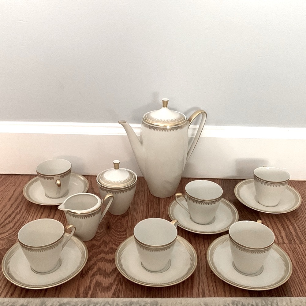 Vintage Demitasse set